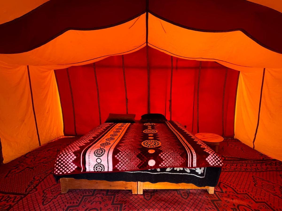 ホテル Bivouac Les Nomades & Foum Zguid To Chegaga Tours エクステリア 写真