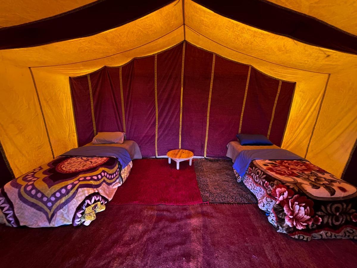 ホテル Bivouac Les Nomades & Foum Zguid To Chegaga Tours エクステリア 写真