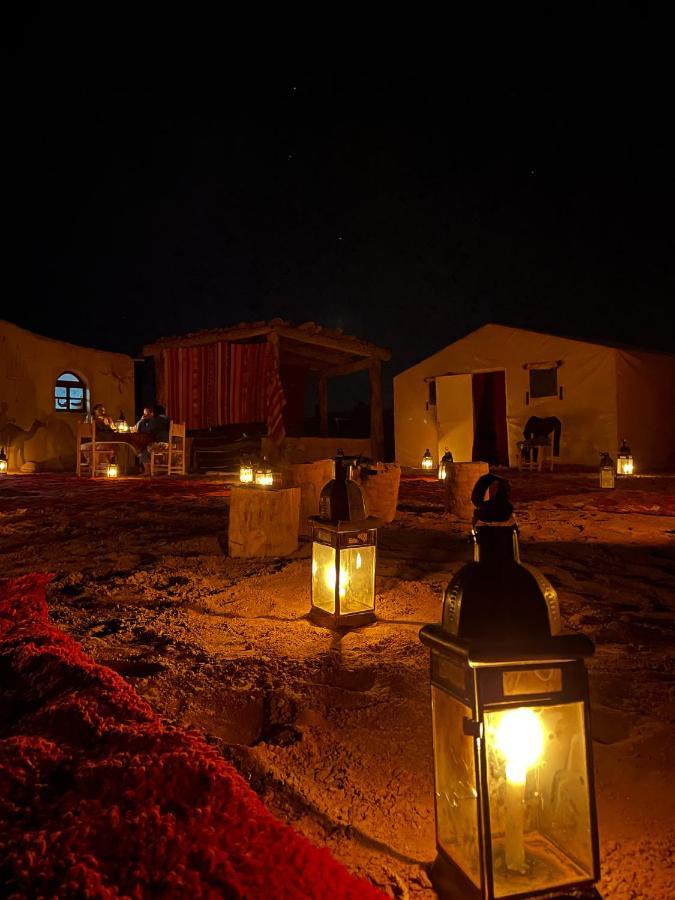 ホテル Bivouac Les Nomades & Foum Zguid To Chegaga Tours エクステリア 写真