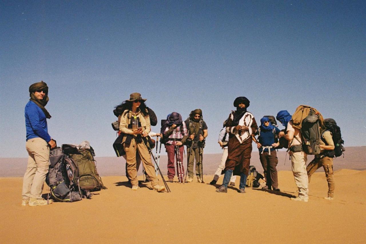 ホテル Bivouac Les Nomades & Foum Zguid To Chegaga Tours エクステリア 写真