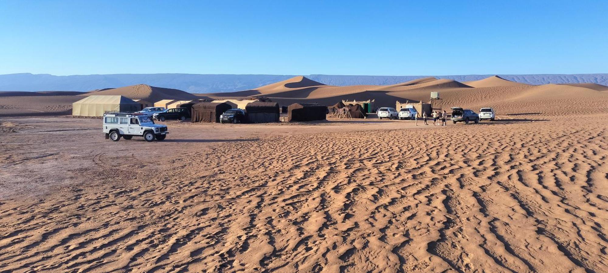 ホテル Bivouac Les Nomades & Foum Zguid To Chegaga Tours エクステリア 写真