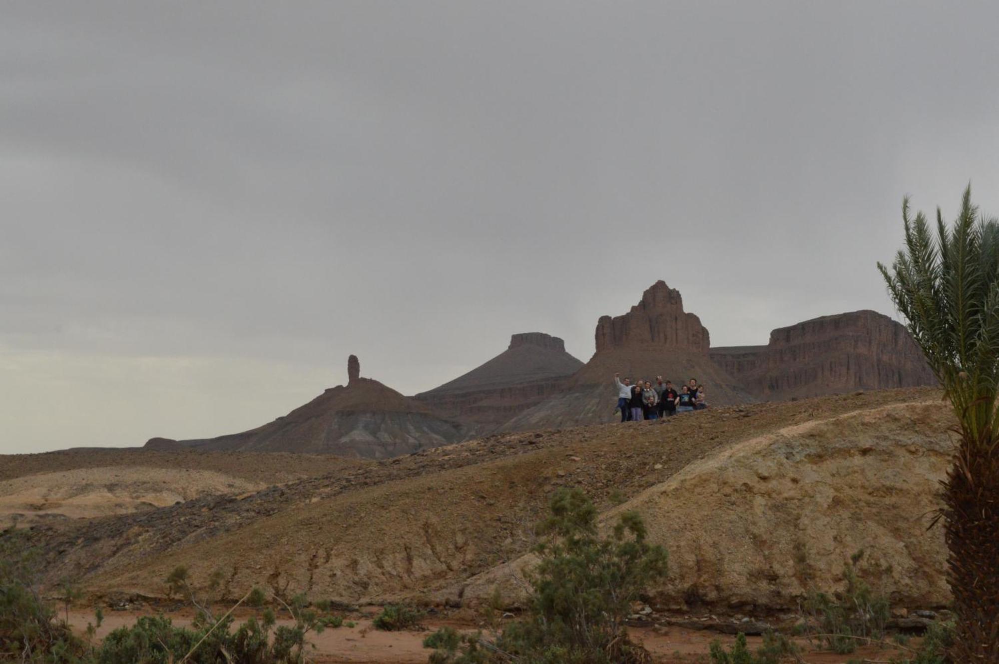 ホテル Bivouac Les Nomades & Foum Zguid To Chegaga Tours エクステリア 写真